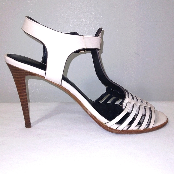 COACH 'Izzy' Genuine Leather Heeled Sandal in Chalk Sz 7B - Picture 4 of 14